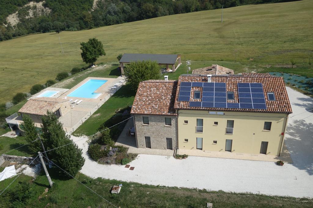 Amico Country House Serra San Quirico Exterior photo