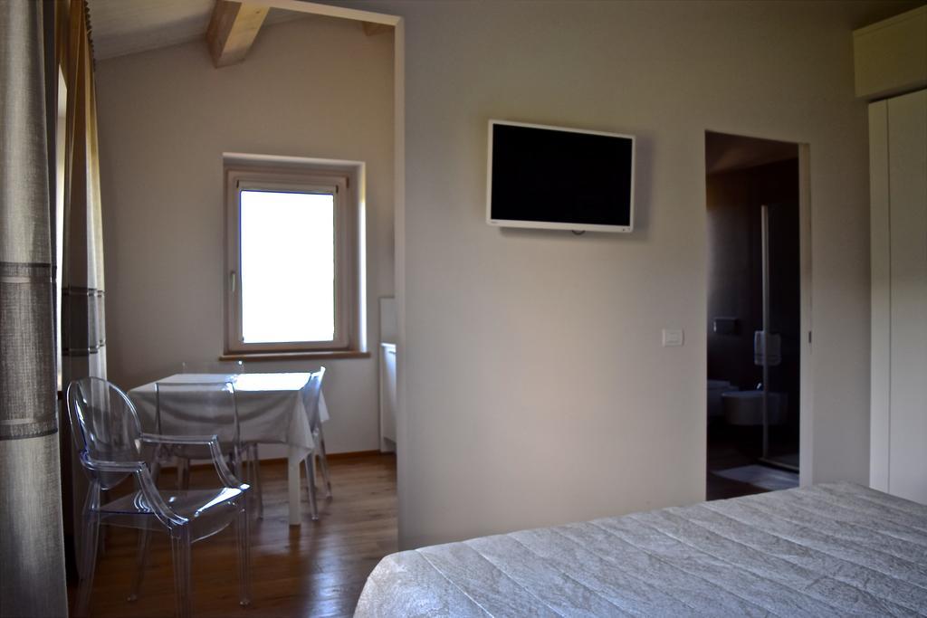 Amico Country House Serra San Quirico Exterior photo
