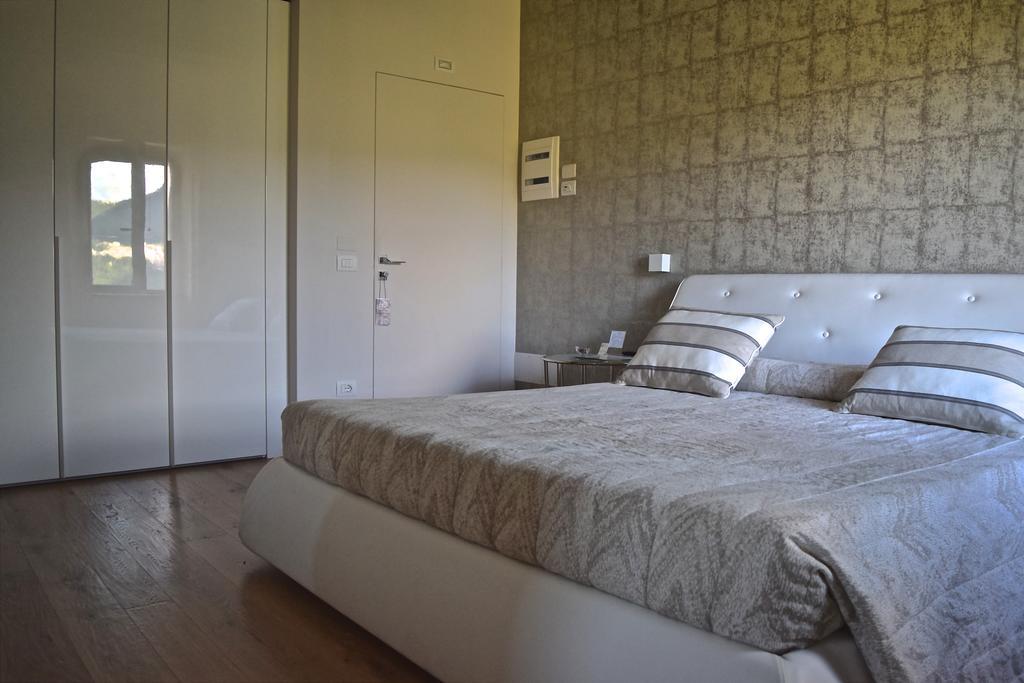 Amico Country House Serra San Quirico Exterior photo
