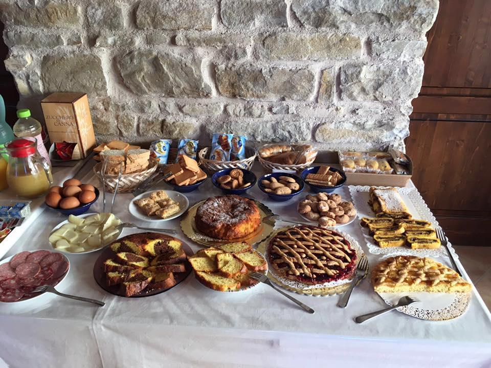 Amico Country House Serra San Quirico Exterior photo