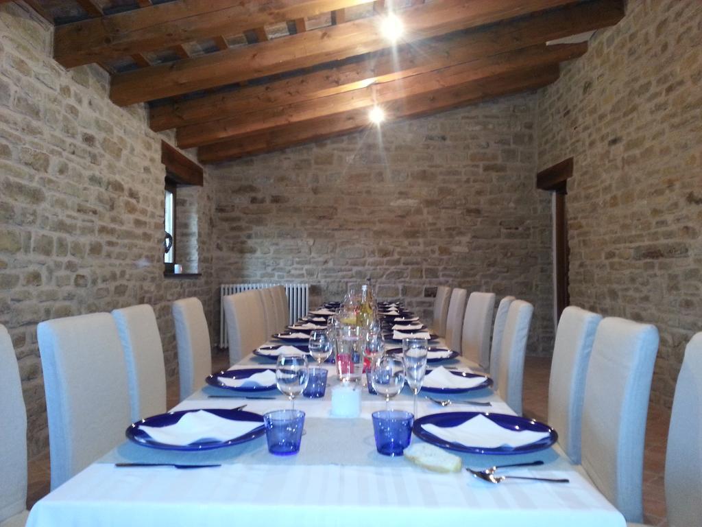 Amico Country House Serra San Quirico Exterior photo